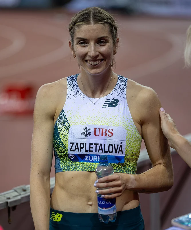 Emma Zapletalová
