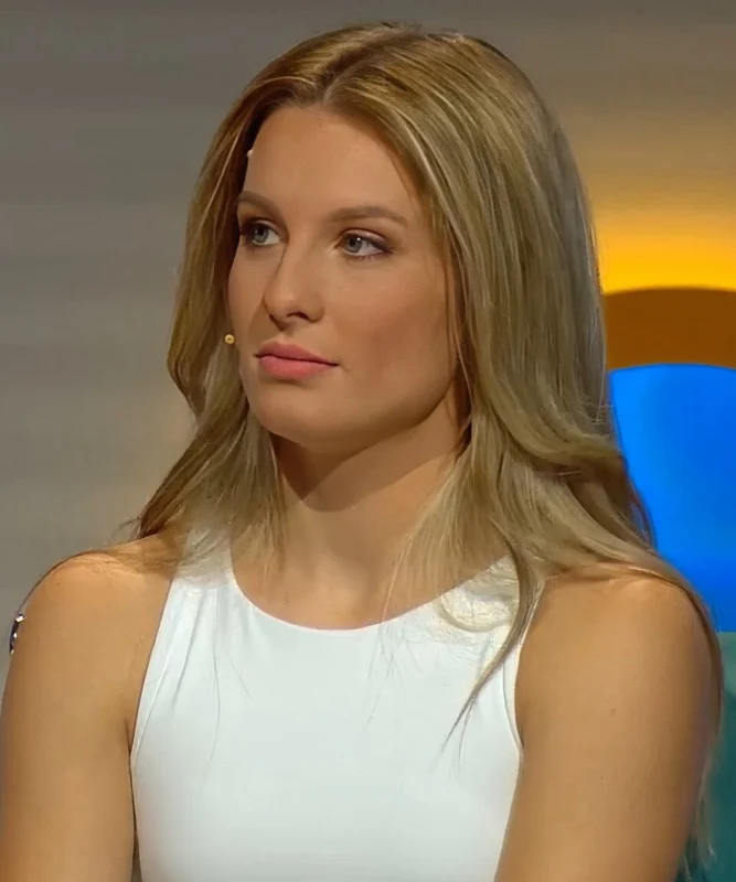 Viktória Forster